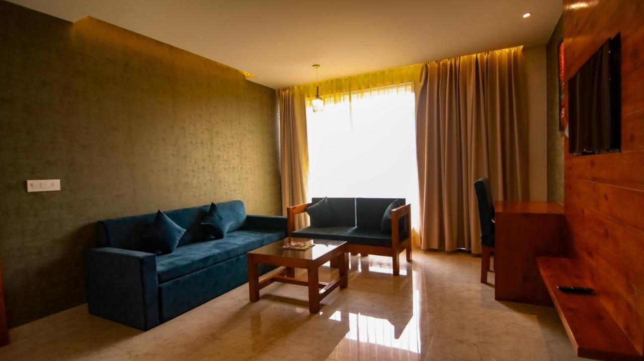 Golden Fern Resort Shimla Extérieur photo