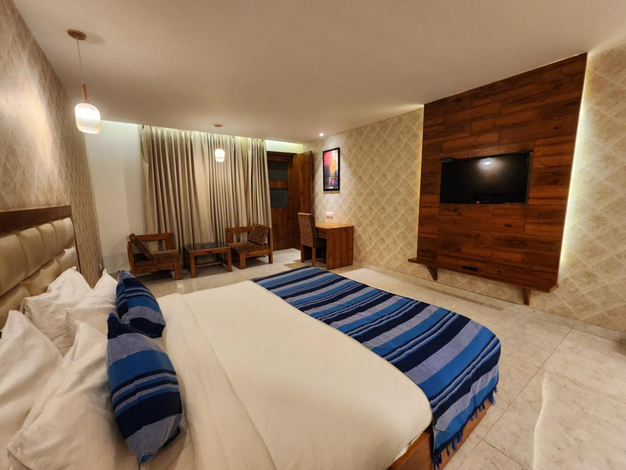 Golden Fern Resort Shimla Extérieur photo