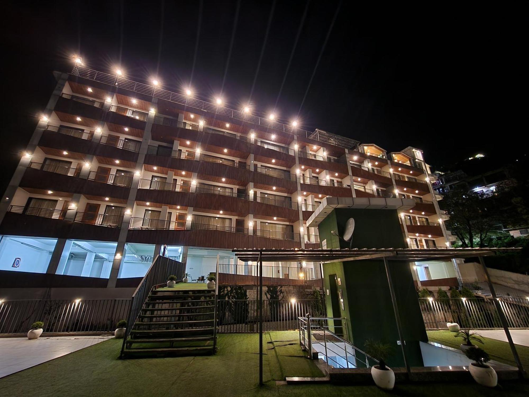 Golden Fern Resort Shimla Extérieur photo